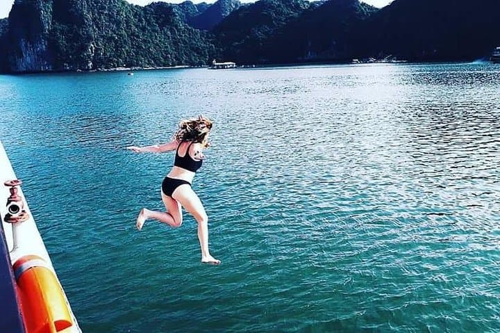 Lan Ha Bay 2-Day Overnight Cruise: Kayak, Beaches & Private Cabin photo 3
