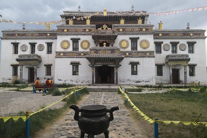 Mini Gobi & Kharkhorin: 4-Day Nomad, Dunes and Orkhon Valley Adventure photo 3