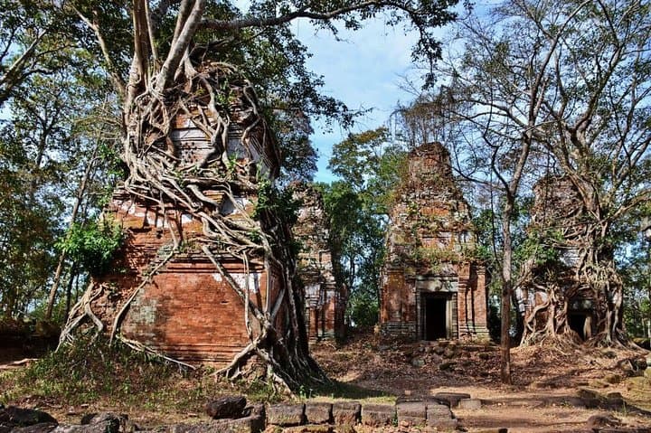 Koh Ker and Beng Mealea: Off-Grid Khmer Pyramid and Lost Jungle Temple photo 6