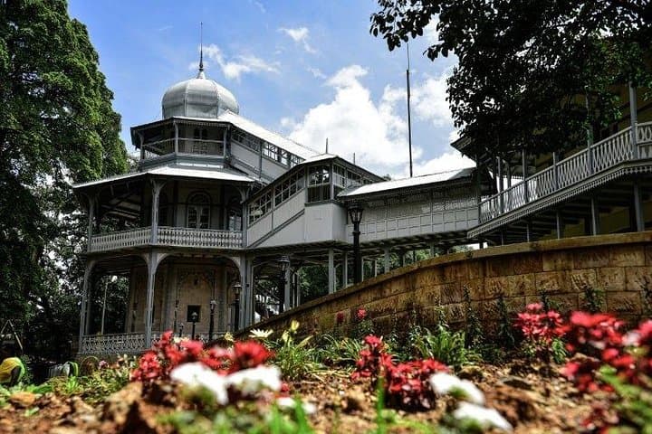 Addis Ababa Unity Park Cultural Tour: See, Eat & Drink in One Day