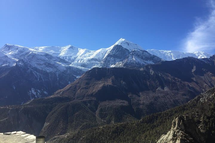 Annapurna Circuit Trek: Classic 15-Day Trek from Bulbule to Poon Hill photo 2