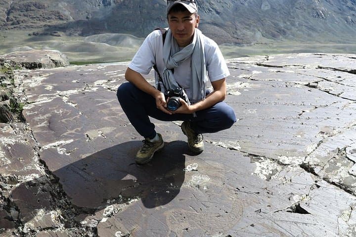 Altai Tavan Bogd Trek & Lake Circuit — 6-Day Expedition in Western Mongolia photo 3