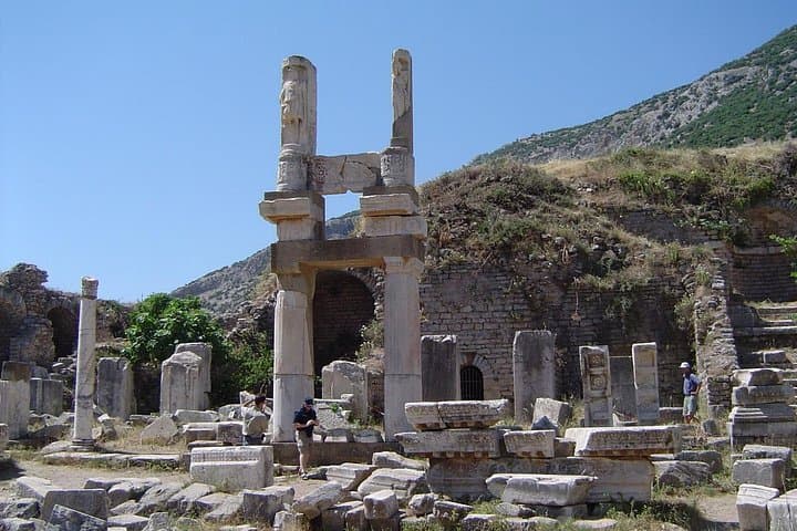 Ephesus to Pamukkale in 48 Hours: Ruins, Travertines & Thermal Springs photo 3