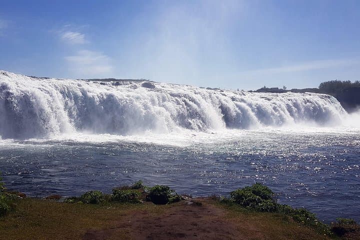 Golden Circle Iceland: Thingvellir, Geysir & Gullfoss Day Tour photo 6