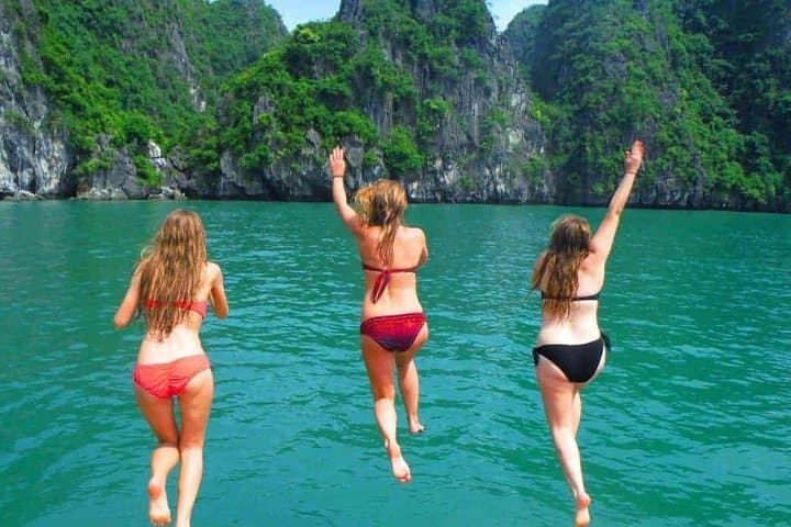 Ha Long & Lan Ha Bay Day Cruise — Kayaks, Caves, and Secluded Beaches