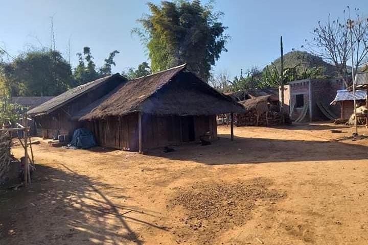 Pakheo Trek: 2-Day Hike from Phonsavan to Plain of Jars and Tad Kha Waterfall photo 3