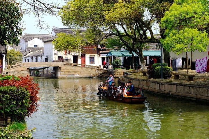 Shanghai to Suzhou & Tongli Water Town: Self-Guided Private Day Transfer photo 1