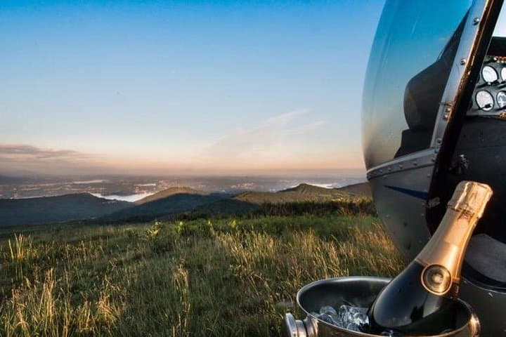 Private Helicopter Tour Over Lake Como: 30-Min Aerial Flight with Franciacorta photo 3