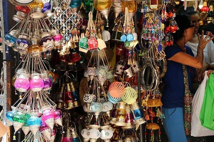 Insider's Delhi Shopping Tour: Private Markets & Local Expert photo 4
