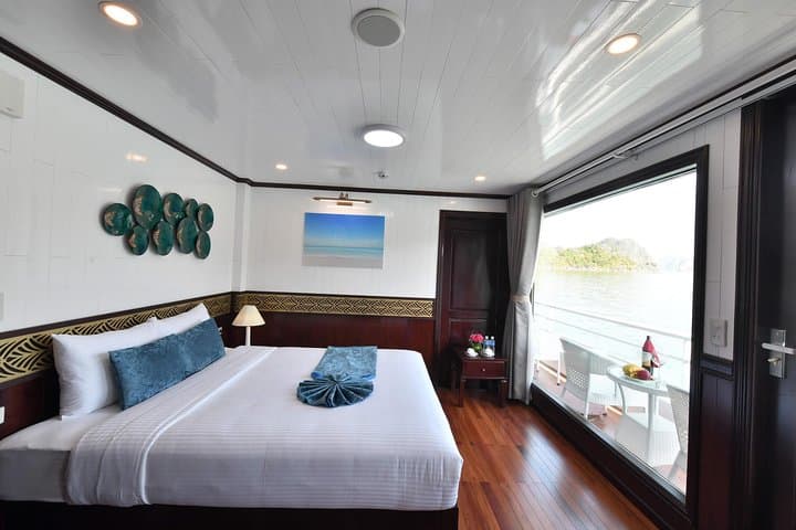 Sapphire Cruise 2D1N — Ha Long & Lan Ha Bay Overnight Adventure from Hanoi photo 3