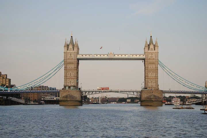 Private Westminster Walking Tour — Buckingham, Abbey & Central London Highlights photo 3