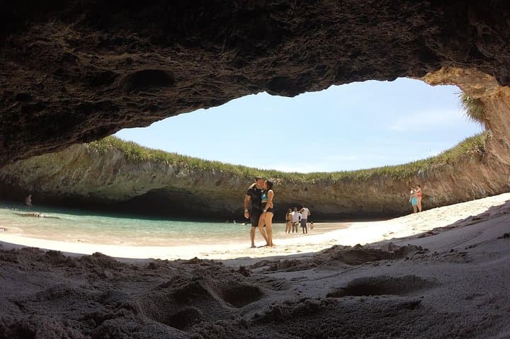 Hidden Beach (Playa del Amor) Tour — Islas Marietas Snorkel & Beach Access photo 3