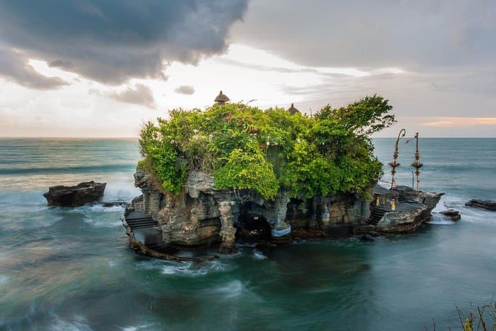 Ubud to Tanah Lot: Full-Day Cultural Tour with Monkey Forest & Sunset