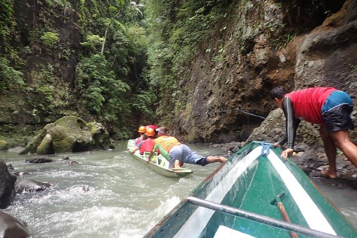 Pagsanjan Falls, Taal Volcano & Tagaytay: Ultimate Day Tour from Manila photo 6