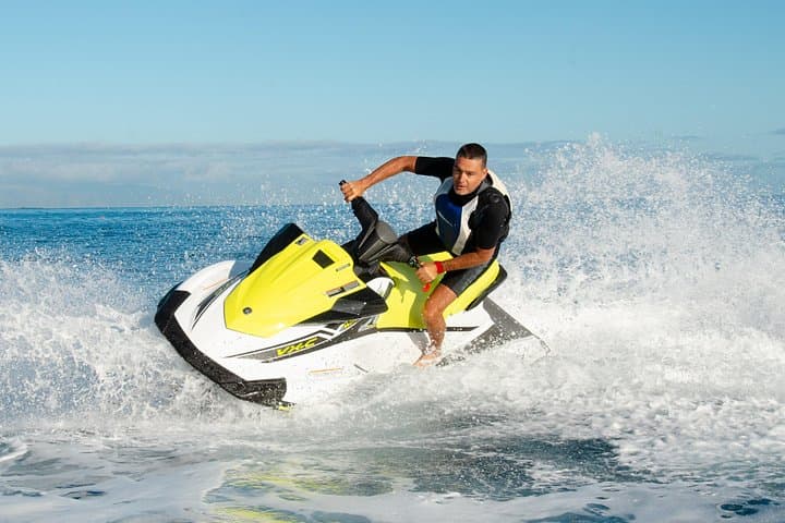 Single Jet Ski Safari: 40-Minute Guided Tour along Tenerife's Southern Coast photo 2