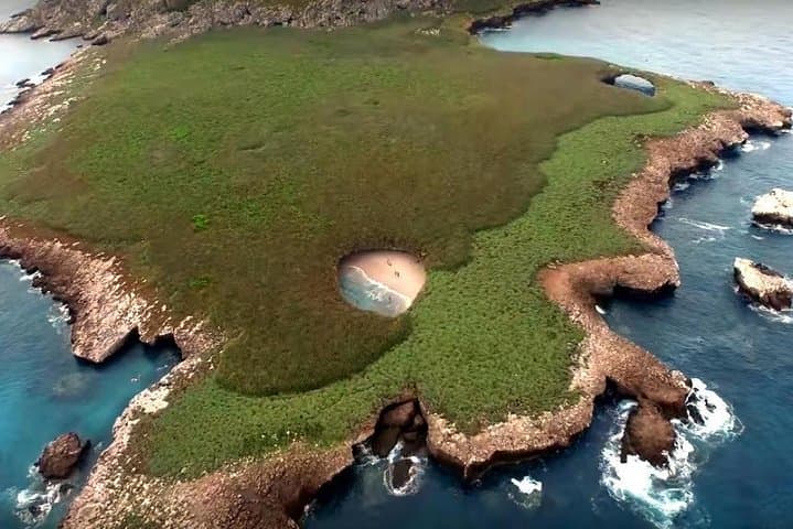 Marietas Islands Day Trip & Playa Escondida: Snorkel, Kayak & Swim from Puerto Vallarta photo 2