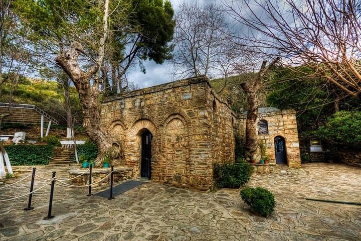 Private Ephesus Tour from Kusadasi: Terrace Houses, Temple of Artemis & House of the Virgin Mary photo 2