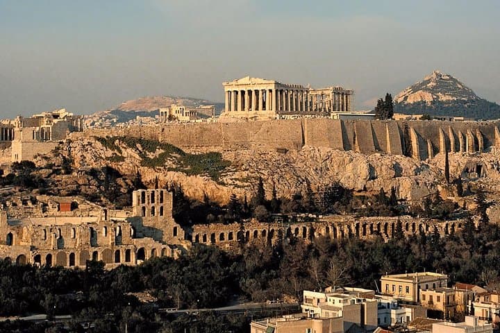 Athens and Santorini in 7 Days: Caldera Views, Ferry Crossings & Oia Sunsets