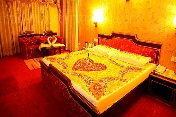 Private 5-Day Kullu Manali Manikaran Tour from Delhi — Manali, Solang & Rohtang Snow photo 3