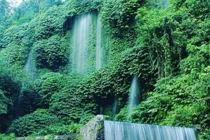 backpacker-lombok-5d-4n-hostel-itinerary-beaches-gilis-and-cultural-tours photo 4