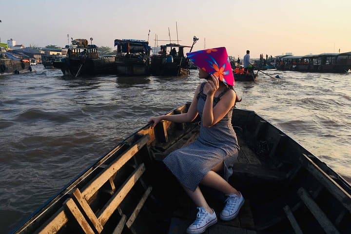 Saigon to Phnom Penh: 3-Day Mekong Delta & Floating Market Tour photo 3