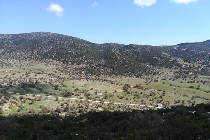 Hiking Kosmas Arcadia Parnon Trail: Cobblestone Paths, Mountain Views & Tsakonian Culture photo 4