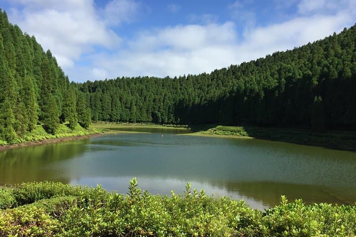 Sete Cidades Hike: Serra Devassa to Boca do Inferno — Vista do Rei and Twin Lagoons photo 4