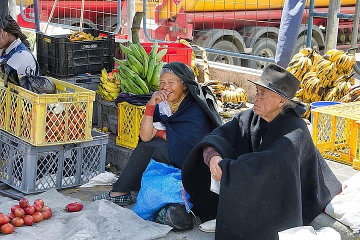 Full-Day Otavalo Indigenous Market & Quitsato Equator Tour from Quito photo 2