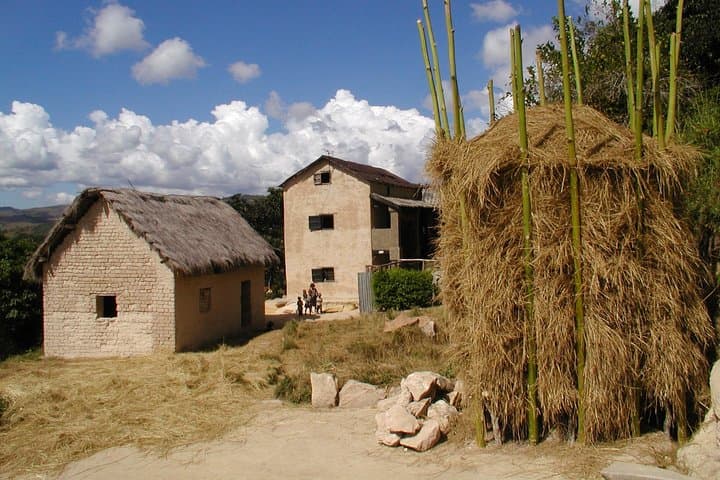 Summiting Pic Boby: 4-Day Trek Through Andringitra National Park photo 3