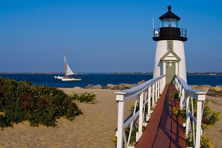 Helicopter Day Trip to Martha's Vineyard and Nantucket: Island Hopping from Manhattan photo 2