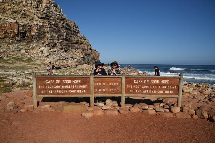 Cape of Good Hope Private Tour: Chapman’s Peak, Penguins and Wine Tasting