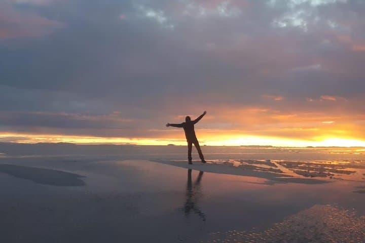 Salar de Uyuni Day Tour: Walk the Mirror Salt Flats from Uyuni photo 6