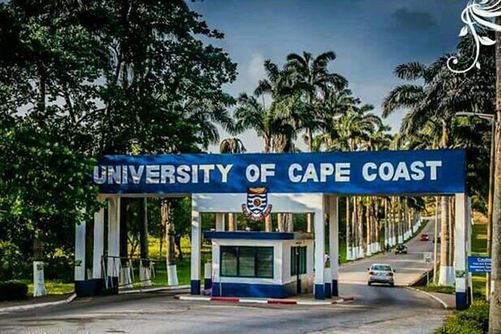 Cape Coast & Elmina Slave Castles Tour: History, Canopy Walk & Lunch photo 3