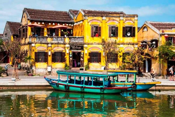 Hai Van Pass to Hoi An: Chan May Port Private Sightseeing Tour