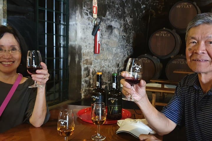 Porto Half-Day: Ribeira, Beaches & Port Wine Tasting photo 5