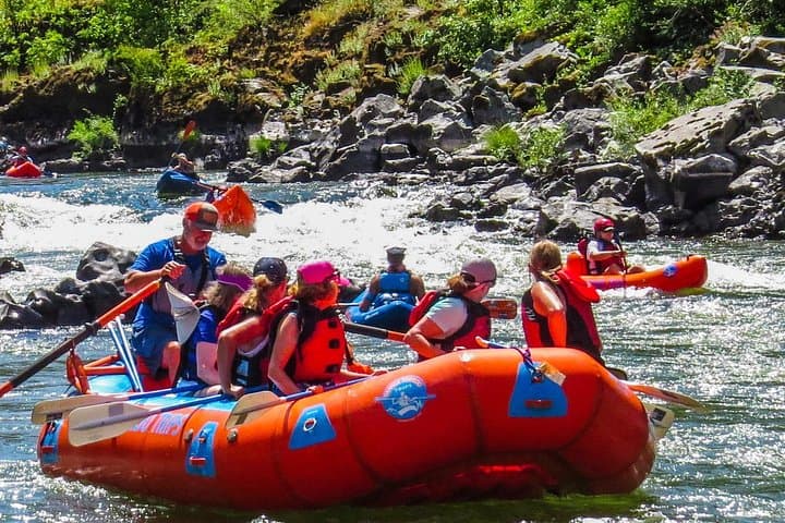 Half-Day Rafting Through Hellgate Canyon on the Rogue River photo 5