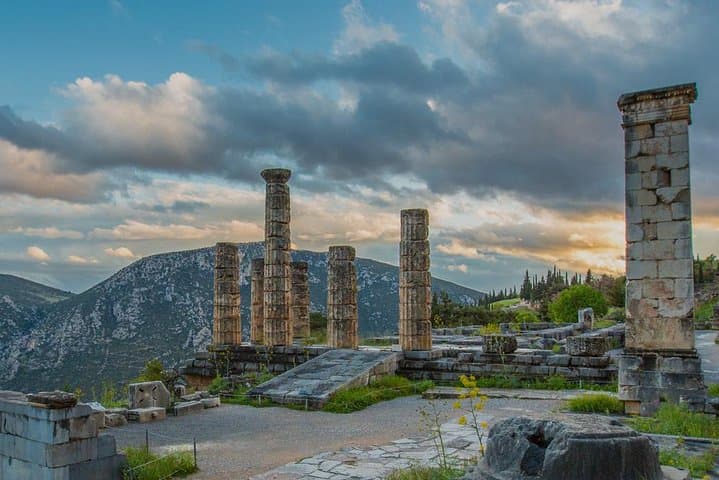 Delphi Day Trip from Athens: Temple of Apollo, Museum & Hosios Loukas Monastery photo 5