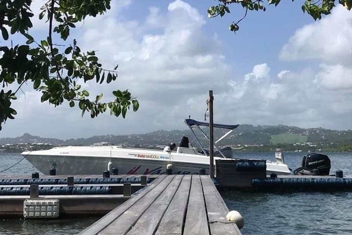 Martinique White Background Boat Tour: Turquoise Sandbanks & Coastal Cruise photo 2