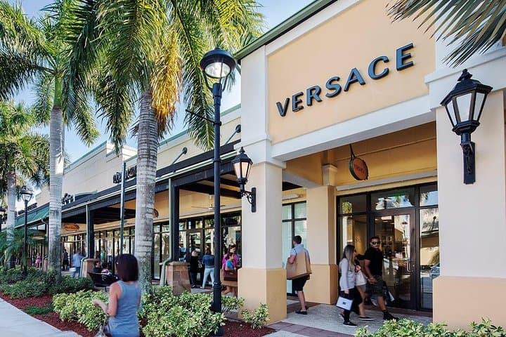 Miami Beach to Sawgrass Mills Shuttle: Round-Trip Mall Transfer with 8 Hours of Shopping photo 2