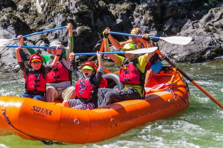 PM Whitewater in Hellgate Canyon: Half-Day Rogue River Rafting Near Grants Pass