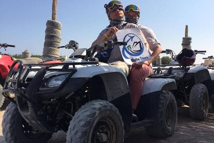 Two-Hour Desert Safari from Luxor: Private Tea Drive Through Mountains and Sand