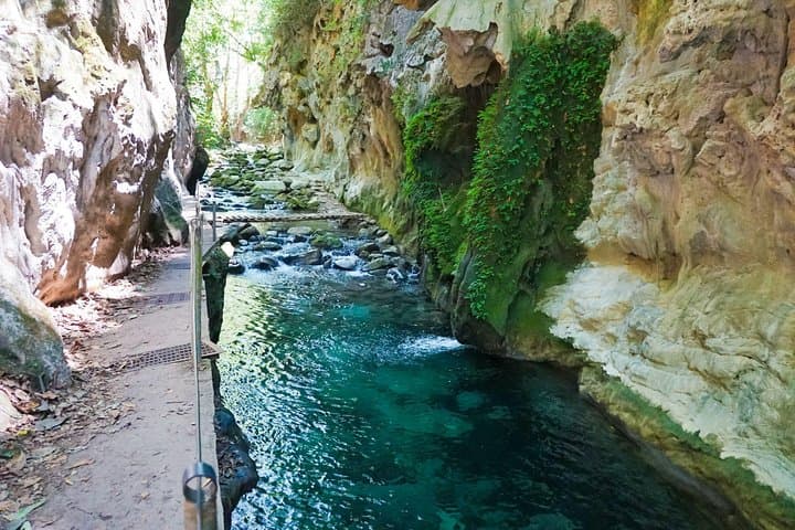 One-Day Sierra Gorda Adventure from Querétaro: Hikes, Canyons & River Pools photo 5