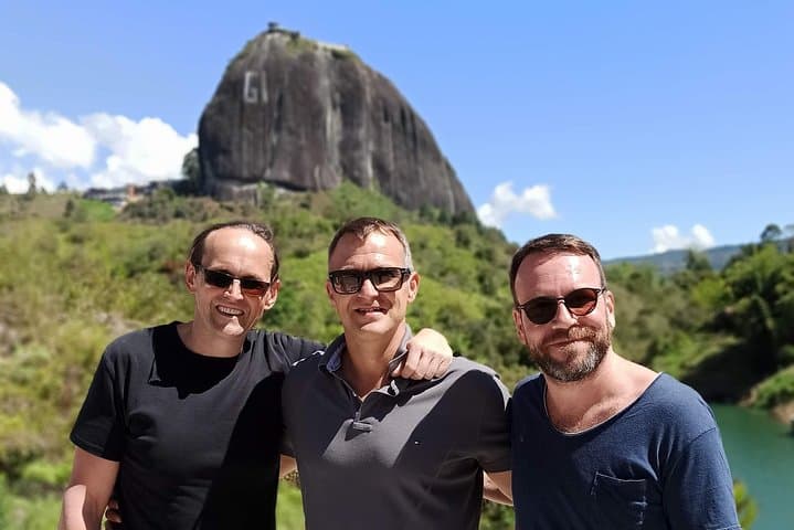 Guatapé Day Trip: Coffee Farm Experience, 708 Steps to El Peñol & Colorful Town Tour photo 3