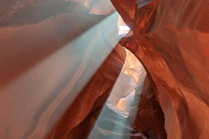 Explore Upper Antelope Canyon: Guided Walk & Photography Tour photo 4