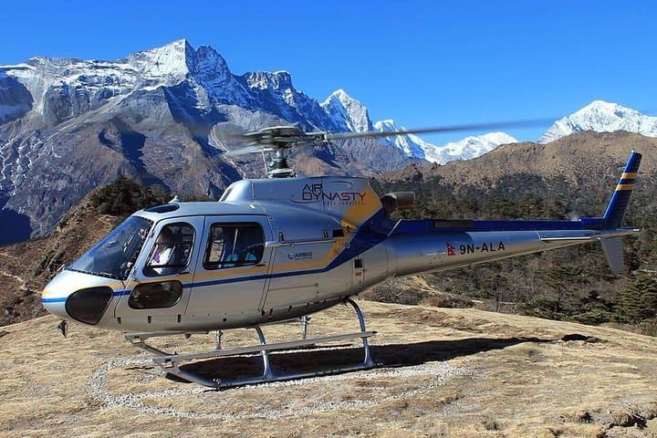 Kathmandu to Lukla Helicopter Flight: Scenic 40-Min Transfer Over the Himalaya photo 4
