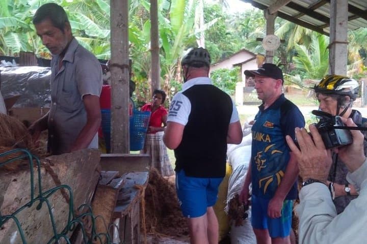 Cycling Negombo’s Palm Roads: Toddy Hunt Countryside Ride photo 1