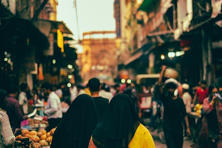 Old Delhi Culture Kaleidoscope Walking Tour: Spice Markets, Havelis & Historic Sights photo 4