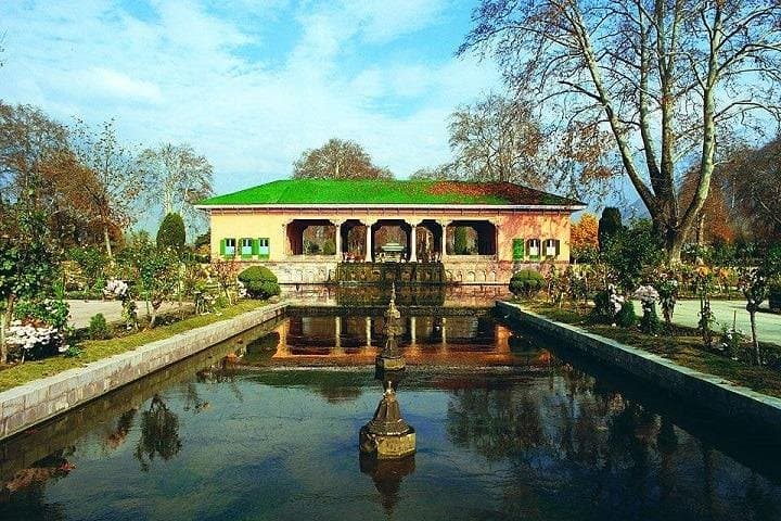 Exclusive Kashmir 6-Day Tour: Srinagar, Gulmarg, Pahalgam & Sonmarg photo 2
