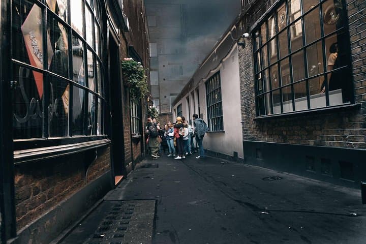 Original Harry Potter Locations Walking Tour — London Guided Tour & Trivia photo 6