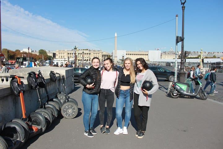 Glide Through Paris: 2-Hour Segway Tour to Eiffel, Invalides, and Concorde photo 3